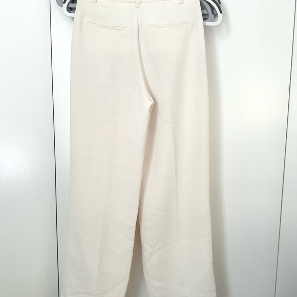 Aritzia Wilfred The Effortless Pant in Cream - Picture 3 of 3